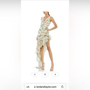 Beautiful dress 👗 Lord & Taylor, just used once, original price $298.00